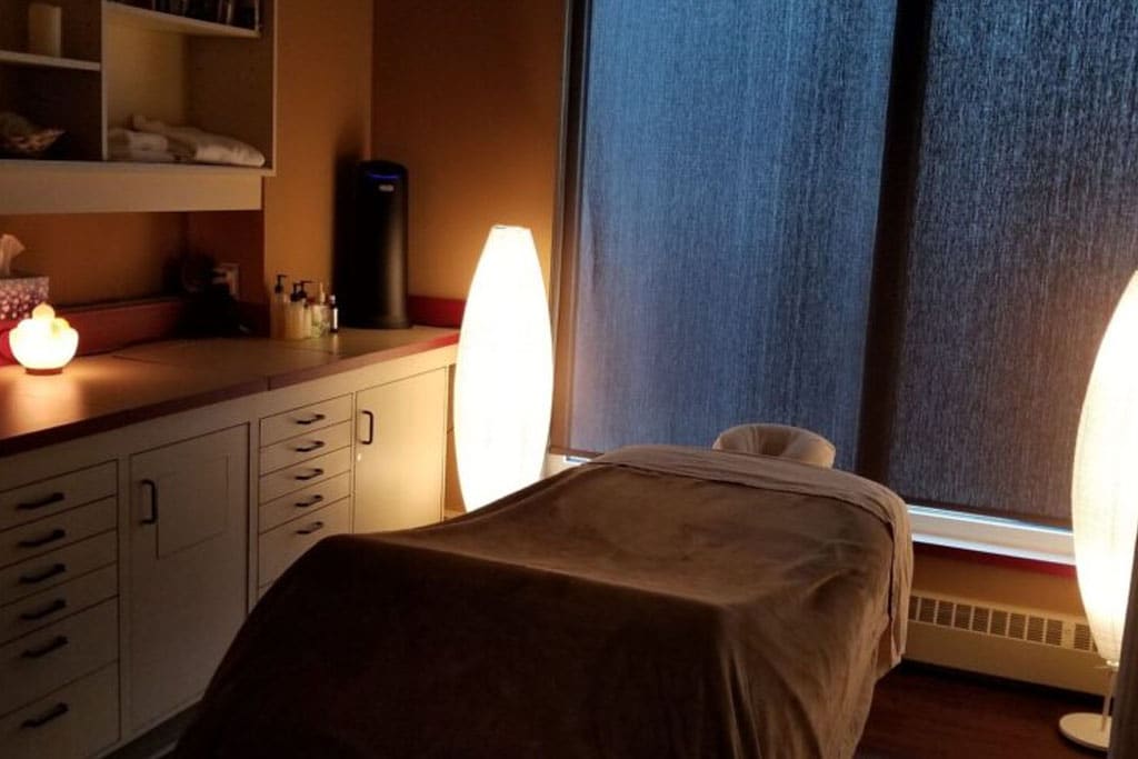 Massage Therapy Center At Family Physiotherapy Clinic Edmonton